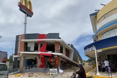 VIDEO | Terremoto di magnitudo 6.9 alle Filippine: almeno 69 morti