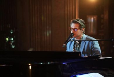 Musica, cantante-pianista Stefano Signoroni live al Blue Note Milano
