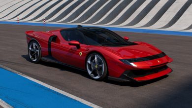 Ferrari chiude trimestre in crescita e festeggia in Borsa