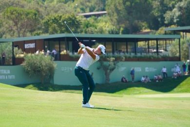 Golf, McIlroy guida i Play-Offs del DP World Tour ad Abu Dhabi