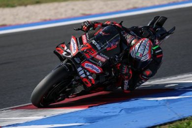 MotoGp, Bezzecchi firma la pole position a Portimao
