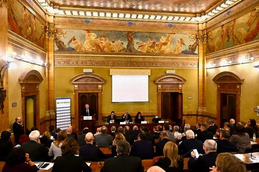 Fedagri: strategia lungo termine per rilancio competitività vino