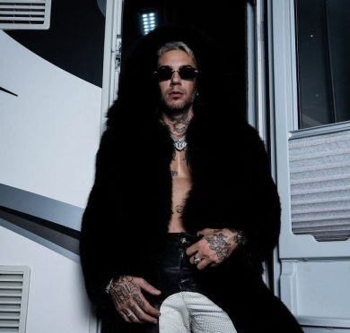 ”Musica Triste” è il nuovo album di Emis Killa, il suo 13esimo