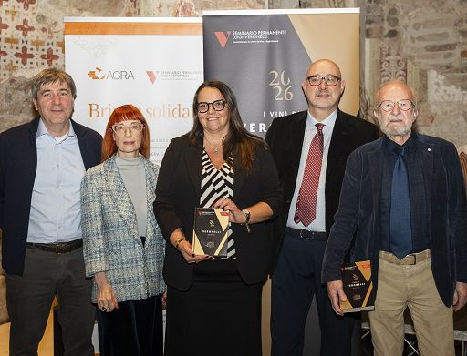Presentata al Convento dei Neveri la Guida Oro I Vini di Veronelli 2026