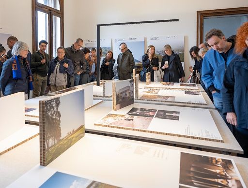 Vino, successo per la mostra “Nuove Cantine in Europa” a Valdobbiadene