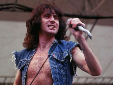 Esce “Bon The Last Highway”, il giallo rock sul primo frontman AC/DC