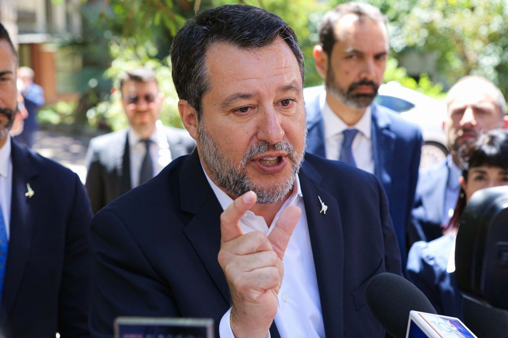 Salvini: Cgil primo ostacolo a sviluppo e crescita lavoro in Italia Salvini: Cgil primo ostacolo a sviluppo e crescita lavoro in Italia