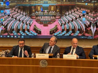 Italiani all’estero, valori comuni e benefici fiscali per ripopolare l’Appennino