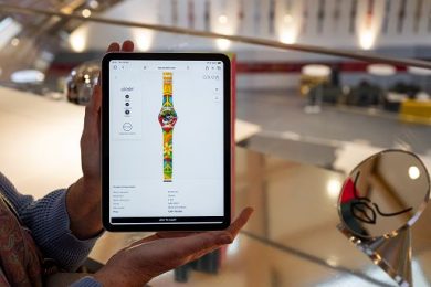 Orologi, Swatch lancia la personalizzazione totale con AI-DADA