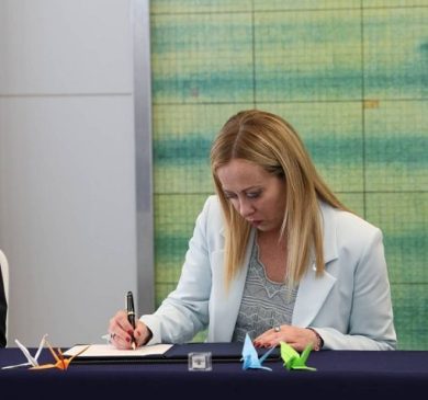 Ucraina, Meloni: lavoriamo con Usa e Ue per pace giusta