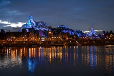 Disneyland Paris, il 29 marzo 2026 arriva World of Frozen. Ricreata Arendelle