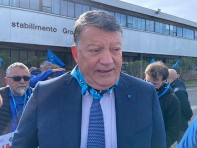 Manovra, Uil: cambiare su fisco, sanità e pensioni. A gennaio confronto sul welfare