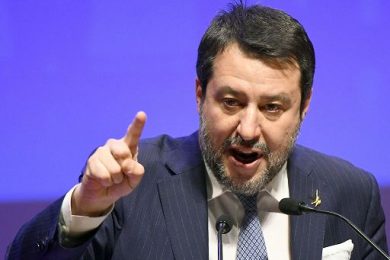 Centrodestra, Salvini: no a coinvolgere chi non c’entra con nostra storia