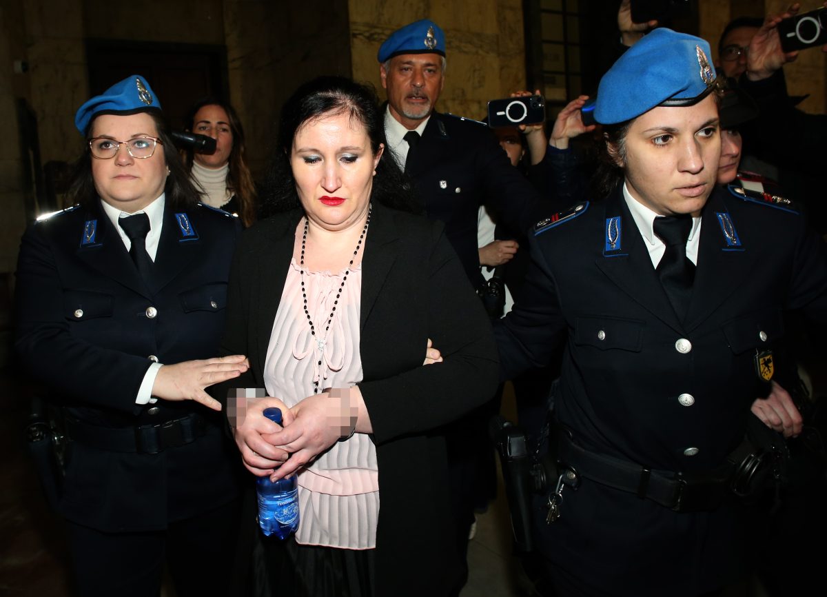 Alessia Pifferi, niente ergastolo: in appello condannata a 24 anni