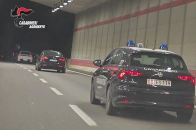 Rapinato nel sonno e minacciato con una pistola: chiesta condanna per un 41enne