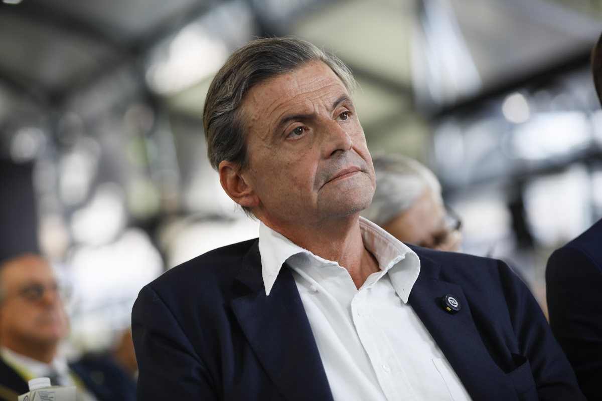 Calenda attacca Schifani: “Deve andare a casa, è una delle peggiori giunte che si ricordi”