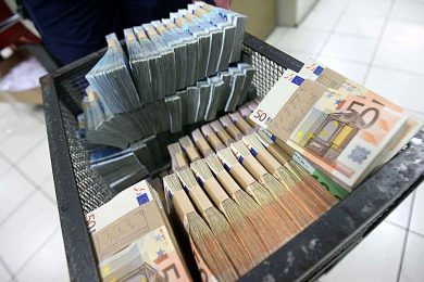 Svimez: la mafia spolpa il Sud e fa affari al Nord. L’80% del denaro riciclato finisce al Settentrione