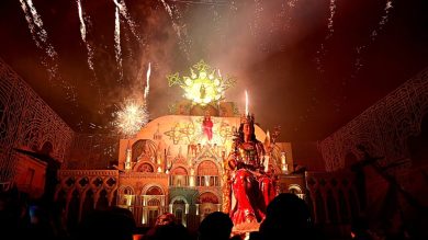 La magica atmosfera dei Carri di Santa Lucia: “Arte in movimento” tra le strade di Belpasso