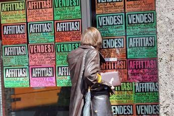 In Italia sempre più single? Lo dice anche il mercato delle case