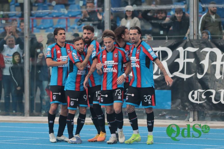 14° giornata di Serie C, Catania missione consolidamento a Casarano. Salernitana ad Altamura per il riscatto