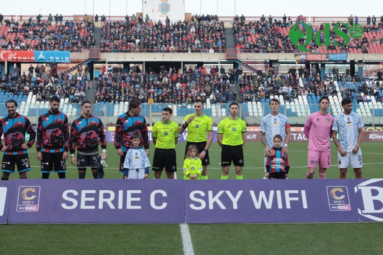17° giornata di Serie C, Catania stasera sfida il Crotone: Benevento a Cava e Salernitana contro il Trapani