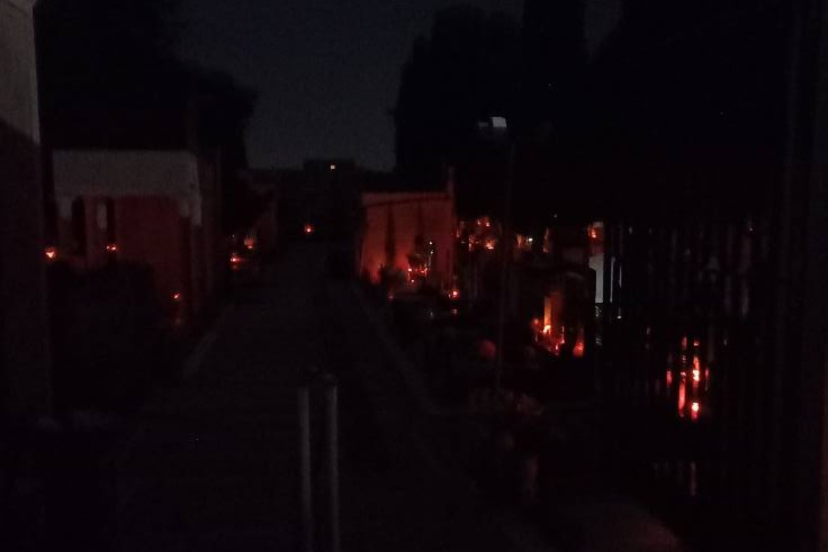 Campobello di Mazara, cimitero al buio l’1 e 2 novembre: “Atto increscioso”