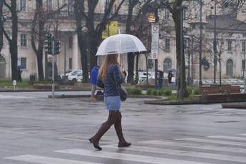 Maltempo, temporali e vento forte su gran parte dell’Italia. Neve in Valle d’Aosta