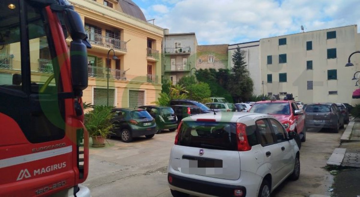 Dramma a Favara, trovato un uomo morto in casa Dramma a Favara, trovato un uomo morto in casa