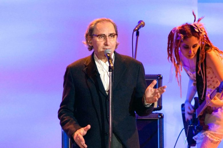 Musica, Franco Battiato celebrato dalla Biennale di Venezia: l’iniziativa