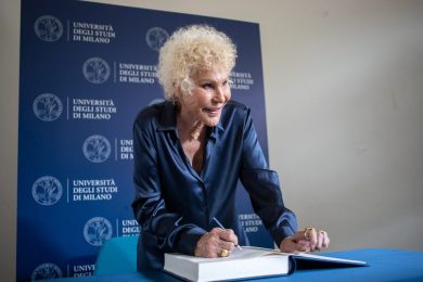 Ornella Vanoni, ecco com’è morta la leggendaria cantante milanese