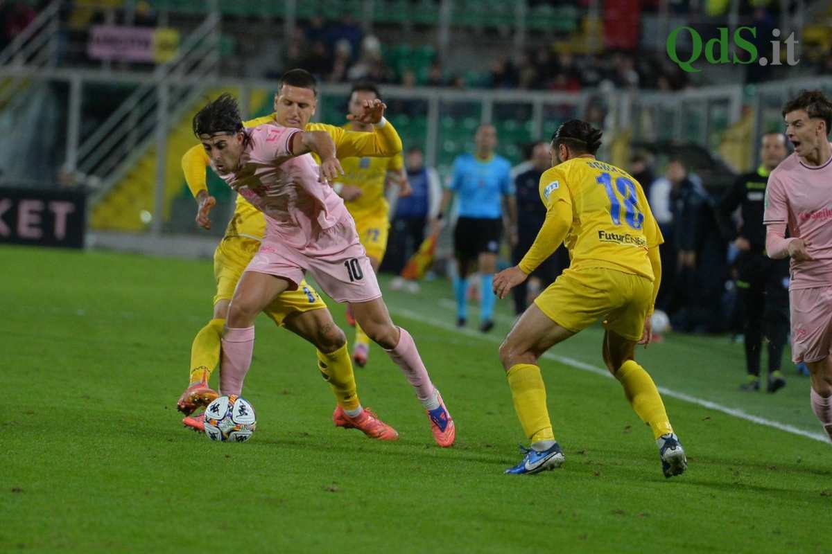 Palermo-Carrarese 5-0, gli scatti più belli del match del “Barbera” – FOTO