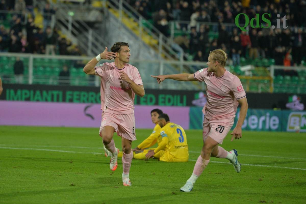 Palermo-Carrarese 5-0, gli scatti più belli del match del “Barbera” – FOTO