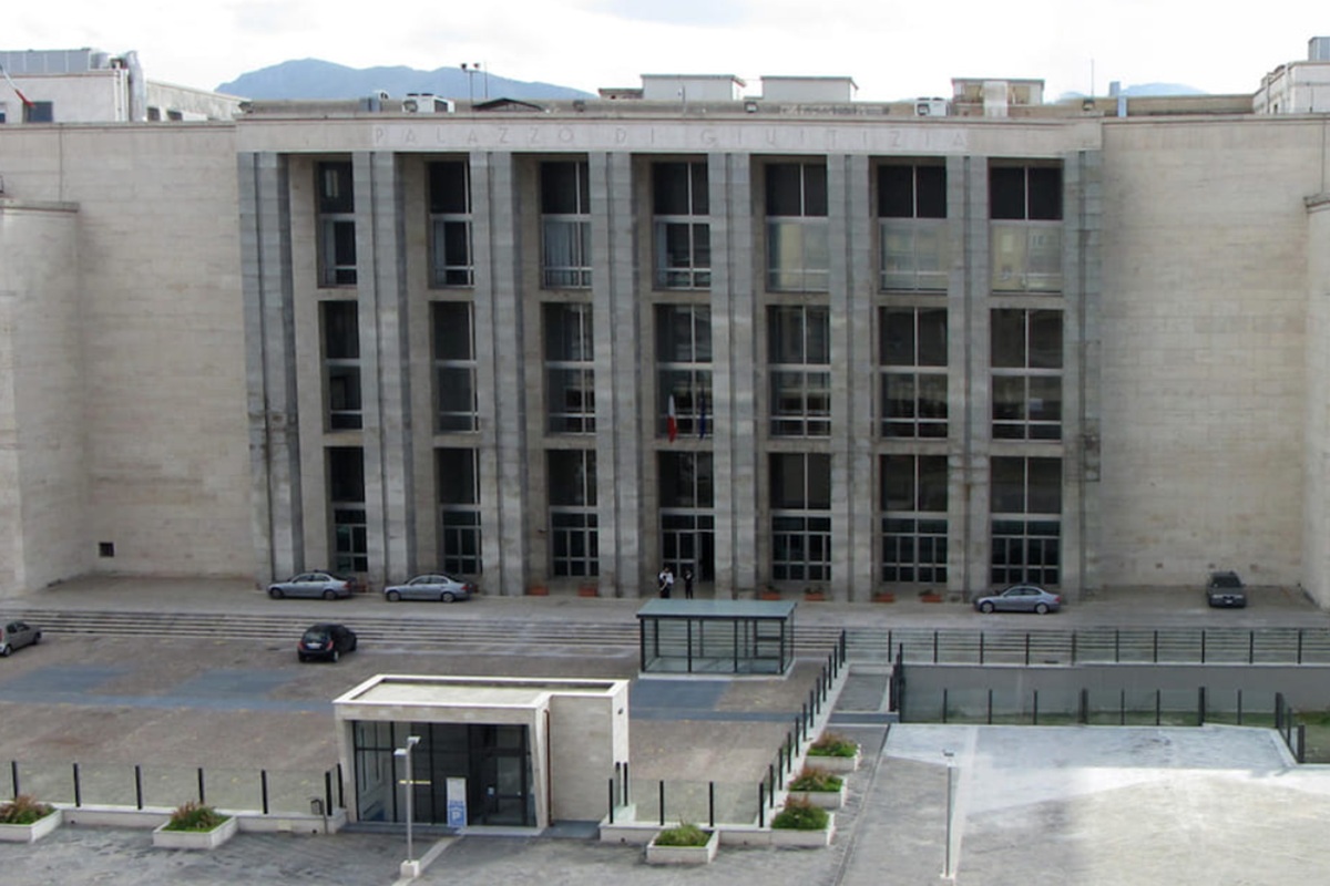 Corruzione, appalti e “accordi occulti”, il caso dell’imprenditore coinvolto in pochi mesi in due inchieste con nomi eccellenti