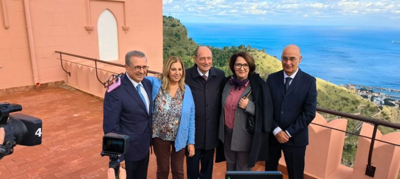 VIDEO | Castello Utveggio, l’icona di Palermo torna fruibile. Schifani: “Una struttura per alta convegnistica internazionale”