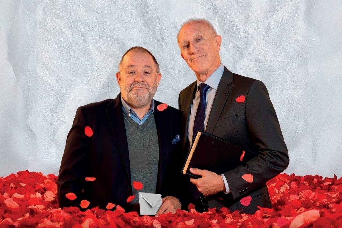 “Due dozzine di rose scarlatte”, al Musco di Catania la comicità di Toti Mancuso e Totino La Mantia