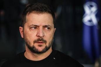 Ucraina-Russia, Zelensky: “Putin prepara una guerra su larga scala in Europa”