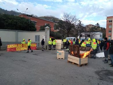 Ansaldo Energia, lavoratori occupano lo stabilimento di Genova