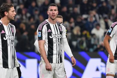 Calcio, Juventus, per Vlahovic si valuta l’operazione