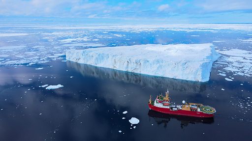 Antartide: la rompighiaccio Laura Bassi inizia missione scientifica