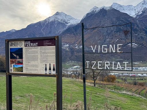 Grosjean: pannelli informativi nelle vigne raccontano tre cru storici