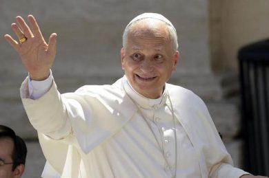 Papa: essere pellegrini di speranza, partecipare insieme