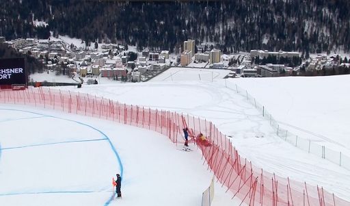 Sci, Gisin è caduta nella prova di St. Moritz: è in ospedale