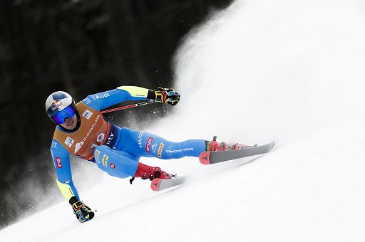 Sci, Timon Haugan vince lo slalom in Val d’Isere, quarto Vinatzer