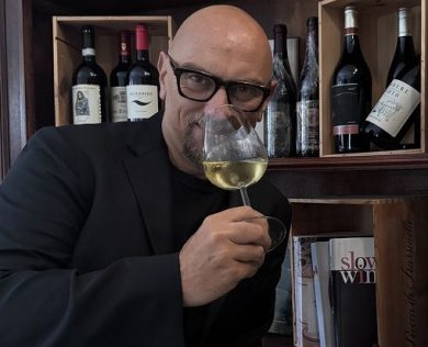 Vino, Vinarius: consumatori più attenti a qualità e sostenibilità