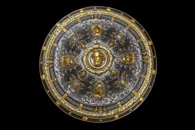 Roma, a Palazzo Venezia esposto lo Scudo di Garibaldi di Ximenes