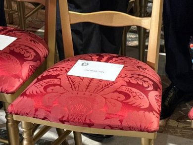 Governo Meloni e campo largo al completo agli auguri di Mattarella, sedia vuota Giorgetti