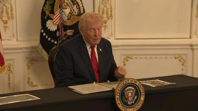 Usa, Trump: appaltatori difesa investano in fabbriche, non azioni