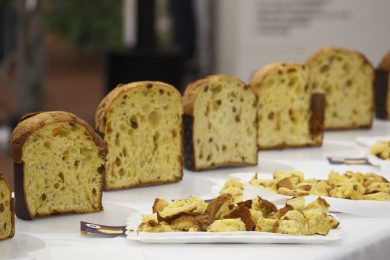 Natale, Confesercenti:3 italiani su 4 a casa, spesa cena-pranzo 3 mld(-5%)