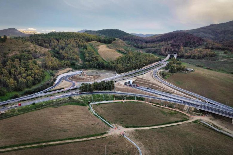 A19 Palermo-Catania, completati in anticipo i lavori allo svincolo di Caltanissetta