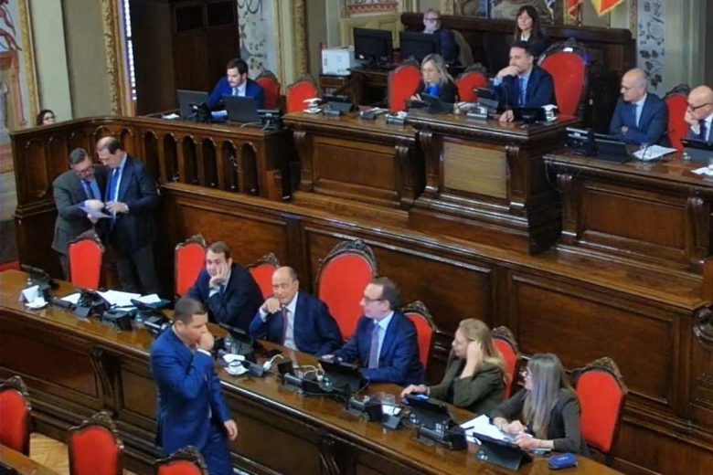 Tripletta di incentivi in finanziaria, adesso Sala d’Ercole si prende tempo